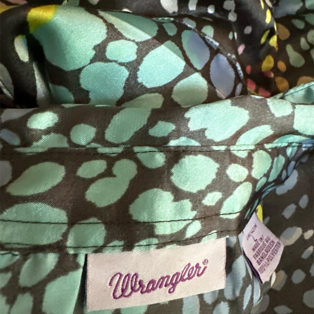 Wrangler Multicolor Button Down Shirt - image 5